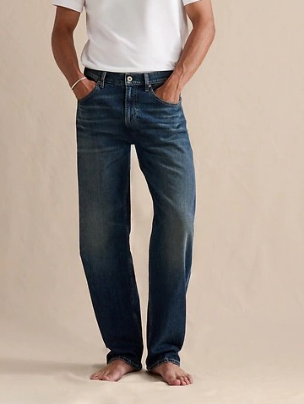 Banana Republic NWT Standard Jean Straight Fit Medium Wash Classic 34x32